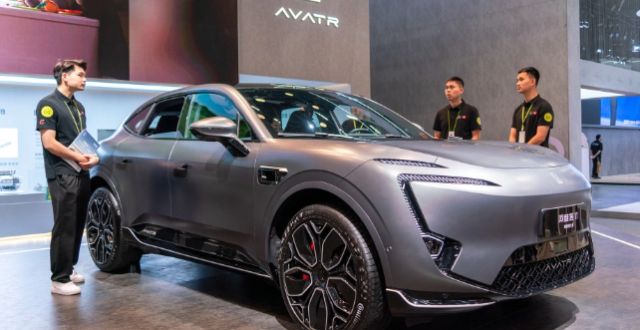 招股书里69次出现“华为”，首家闯关港股的央企车二代冲150万辆销量 缩略图