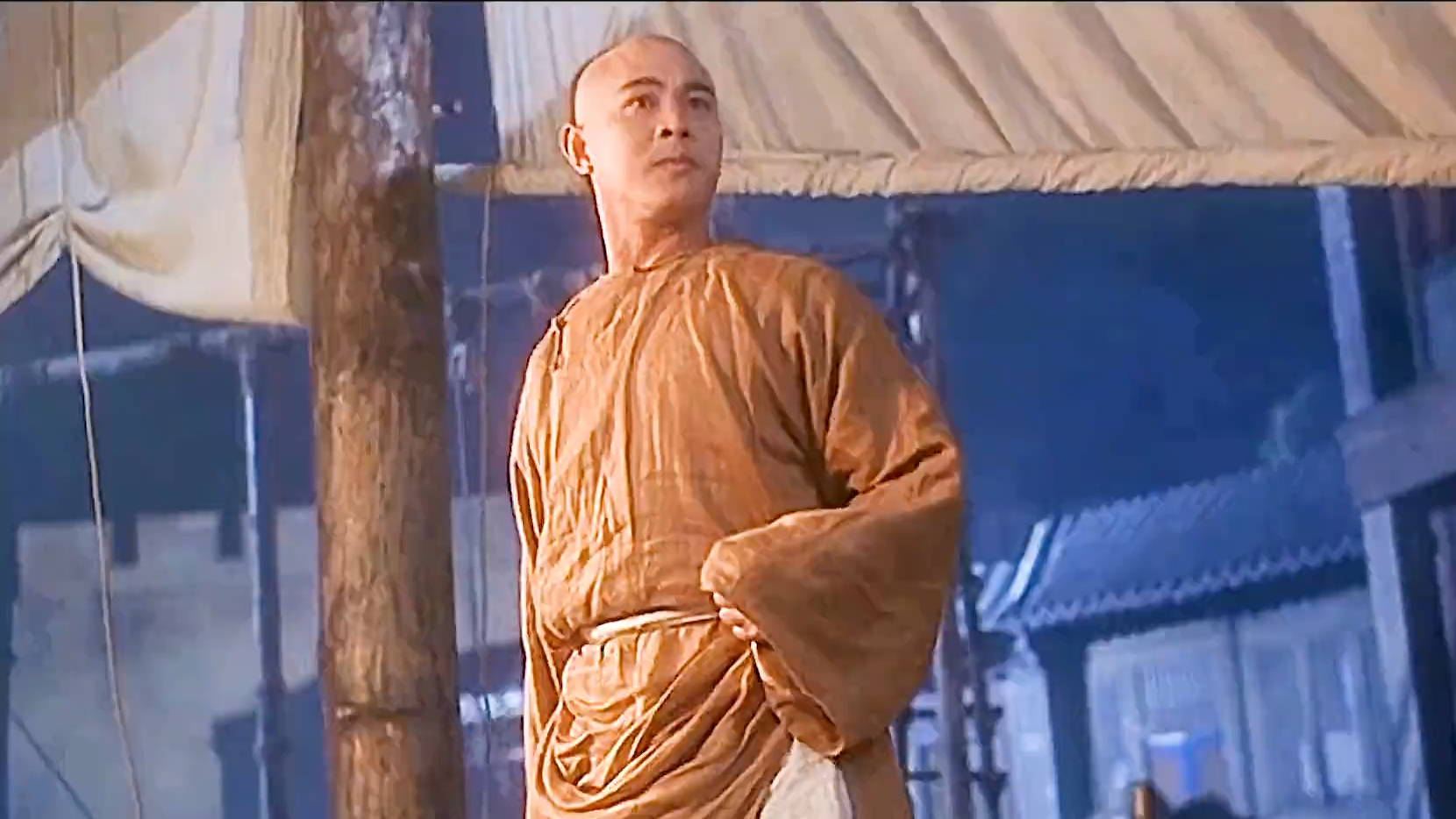 方世玉大战赵文卓，被一拳打飞也不服输！《方世玉》_腾讯新闻
