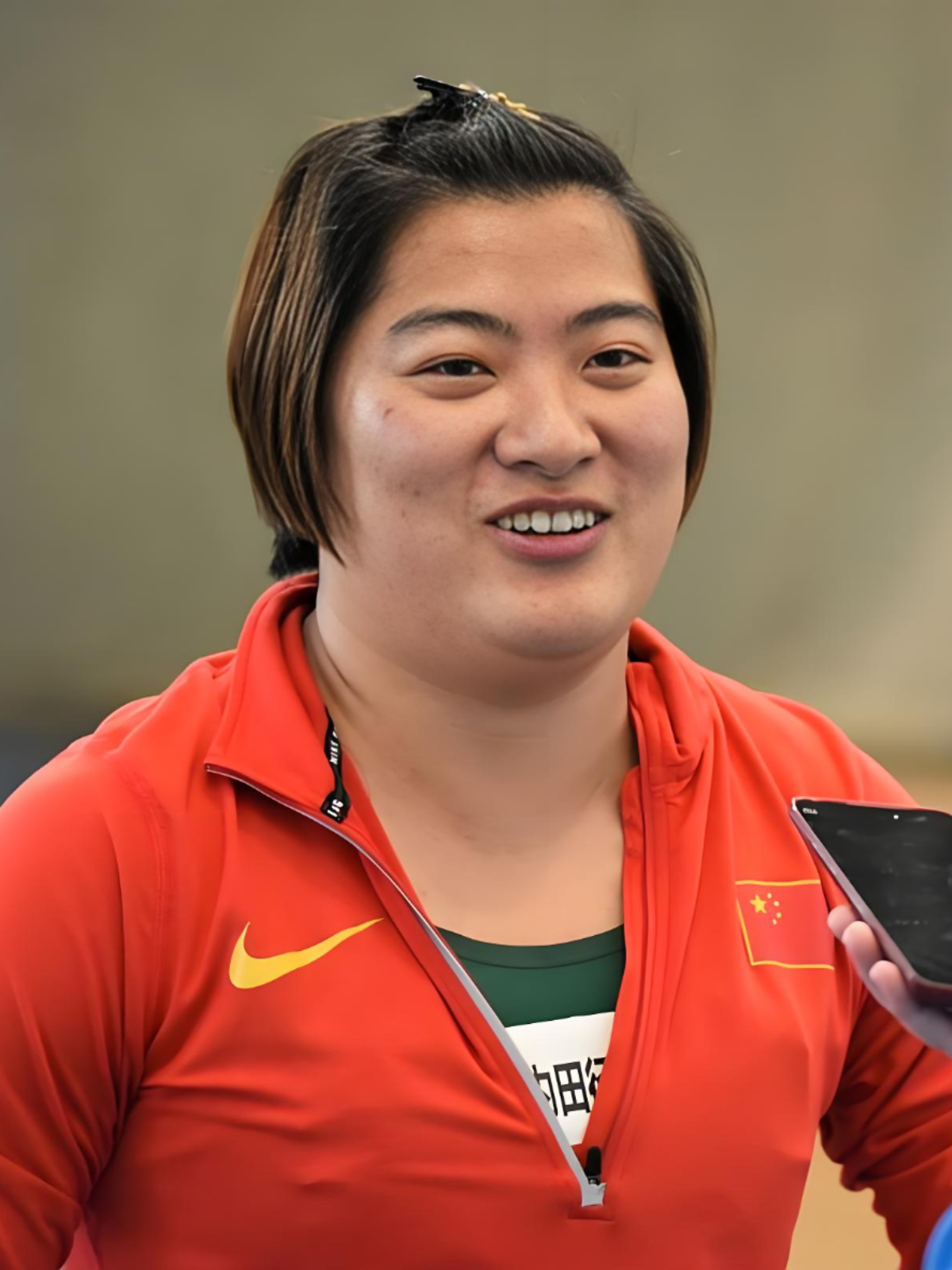 被嘲笑不像女孩又如何？袁琦琦11秒29后怒吼，我的肌肉只为升国旗而练_腾讯新闻