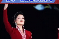 玲花现身央视春晚彩排，去年一首栋梁将中华古建筑之美展现给全世界_腾讯新闻