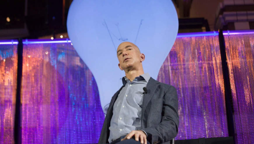 贝索斯用AI寻找下一块硅