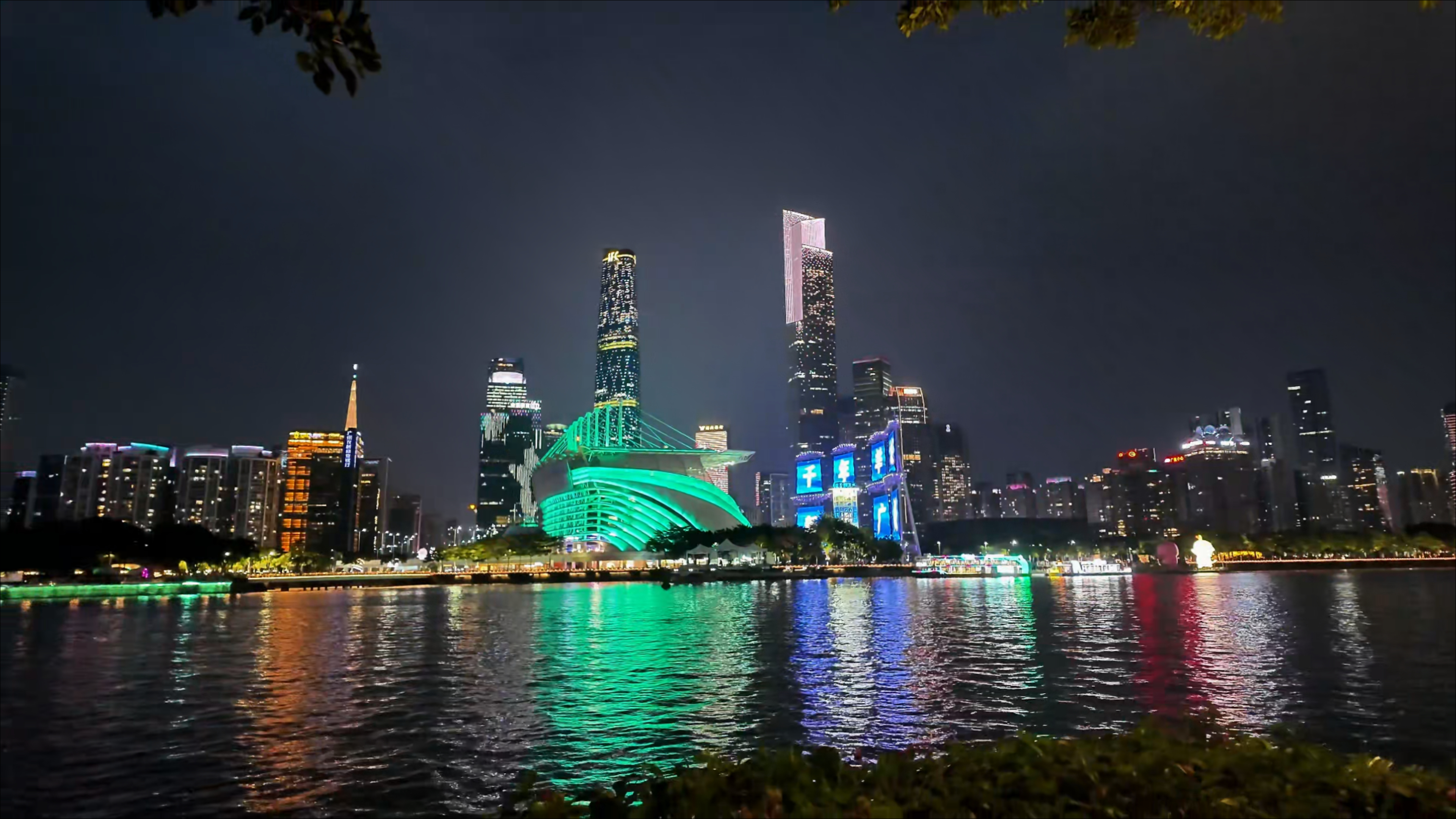 广州最美天际线，摩天大楼最多区域，既是顶级CBD，又是拍照圣地_腾讯新闻