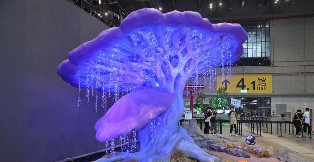 《原神》首个线下大型展会走进国家会展中心，记者抢先探访_腾讯新闻