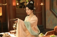 《错世》阵容再生变动，赵露思确定不演，鞠婧祎或成新女主太惊喜_腾讯新闻