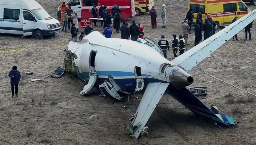 阿塞拜疆总统：阿航空难因客机遭到地面攻击严重受损