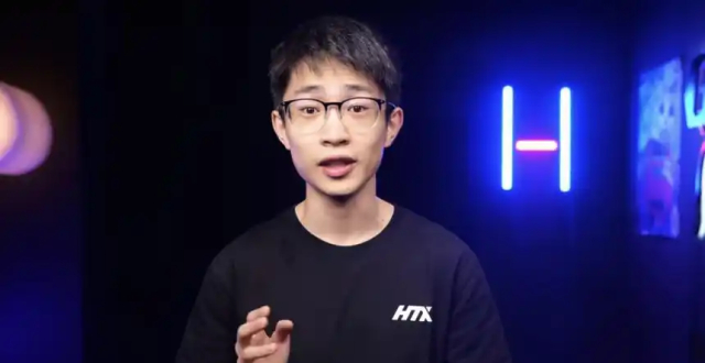 13万网友拒绝给何同学“一键三连”_腾讯新闻