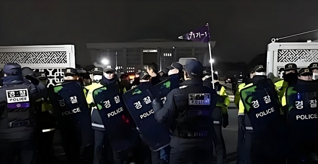 戒严与反戒严，韩国政局如何演变_腾讯新闻