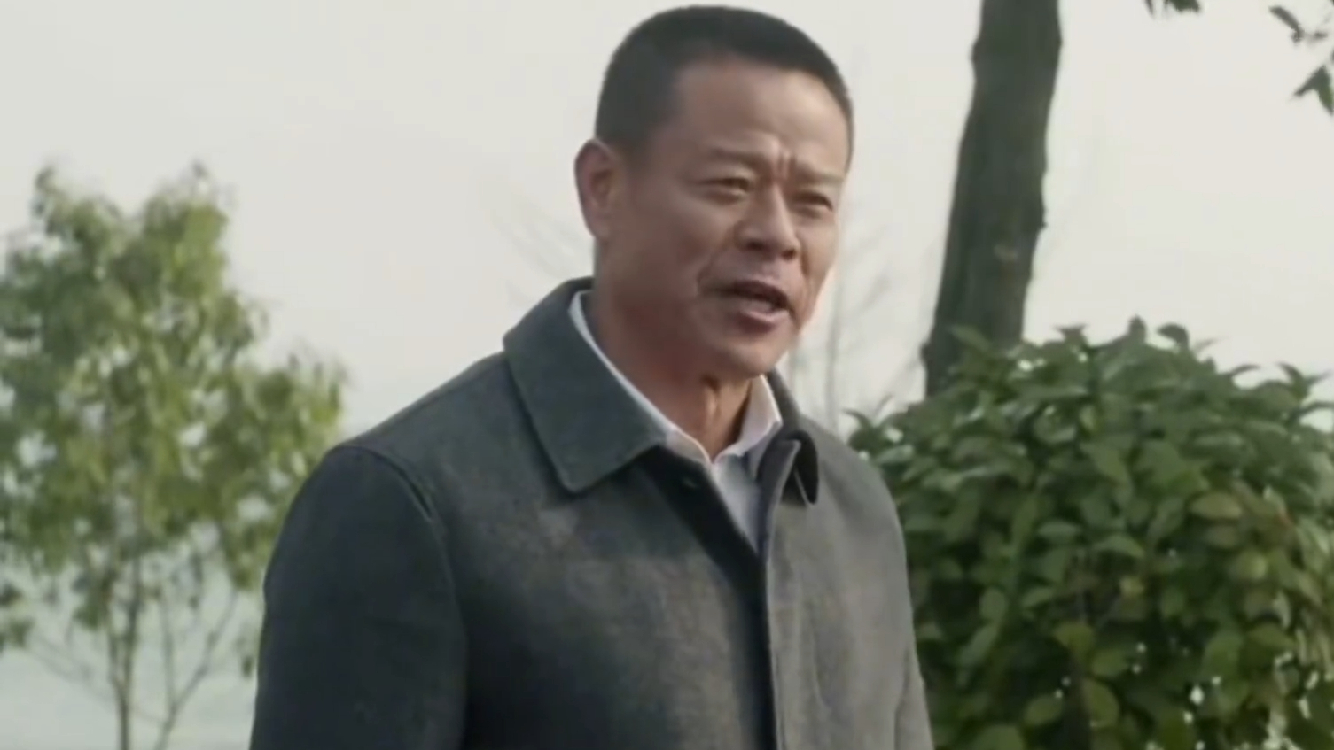 在《人民的名义》里，易学习硬刚田国富，真能监督李达康？_腾讯新闻
