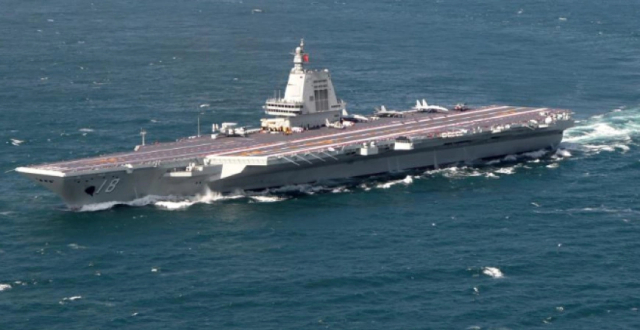 岛内紧盯：解放军40架次军机、8艘军舰持续在台海周边活动缩略图