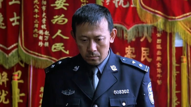 姜文第一部烧脑悬疑电影《寻枪》_腾讯新闻