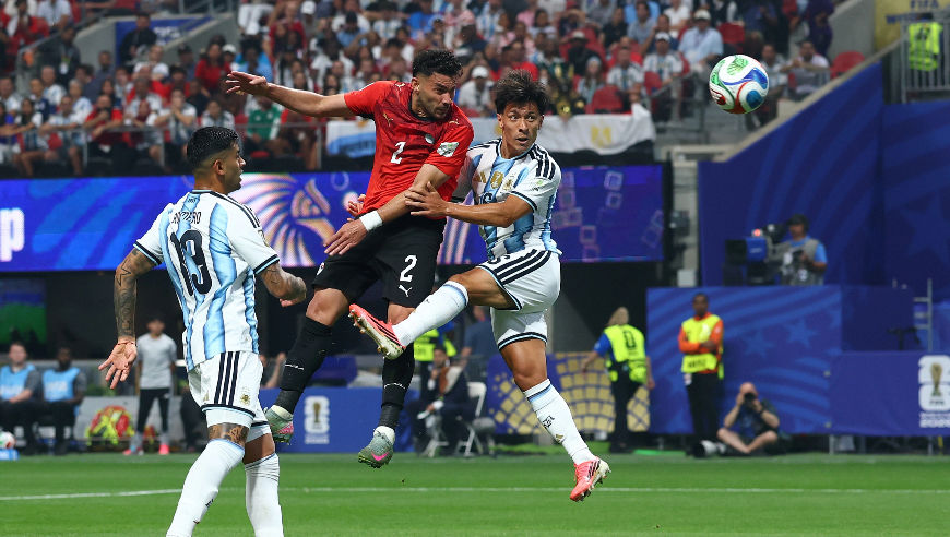 直播中正图文直播世界杯1/8决赛：阿根廷0-1埃及 亚西尔破门