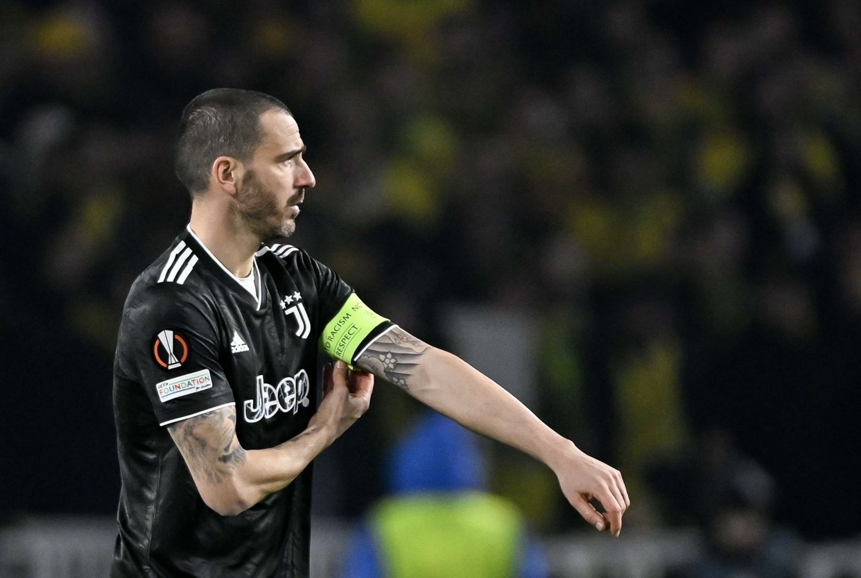 自宣退役,尤文后卫博努奇:我将在明年6月告别足坛