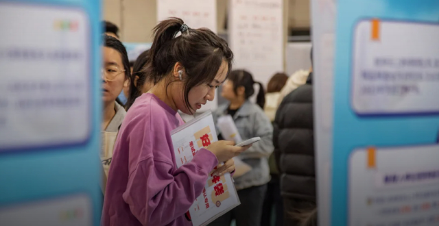 应届毕业生被毁约，重灾区在当红行业_腾讯新闻