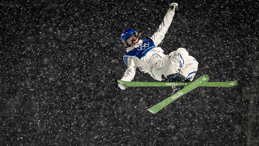 『专题』谷爱凌压轴之战延期！当奥运赛场被天气“接管”，究竟如何抉择？