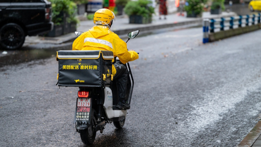 美团回应“北大毕业送外卖”