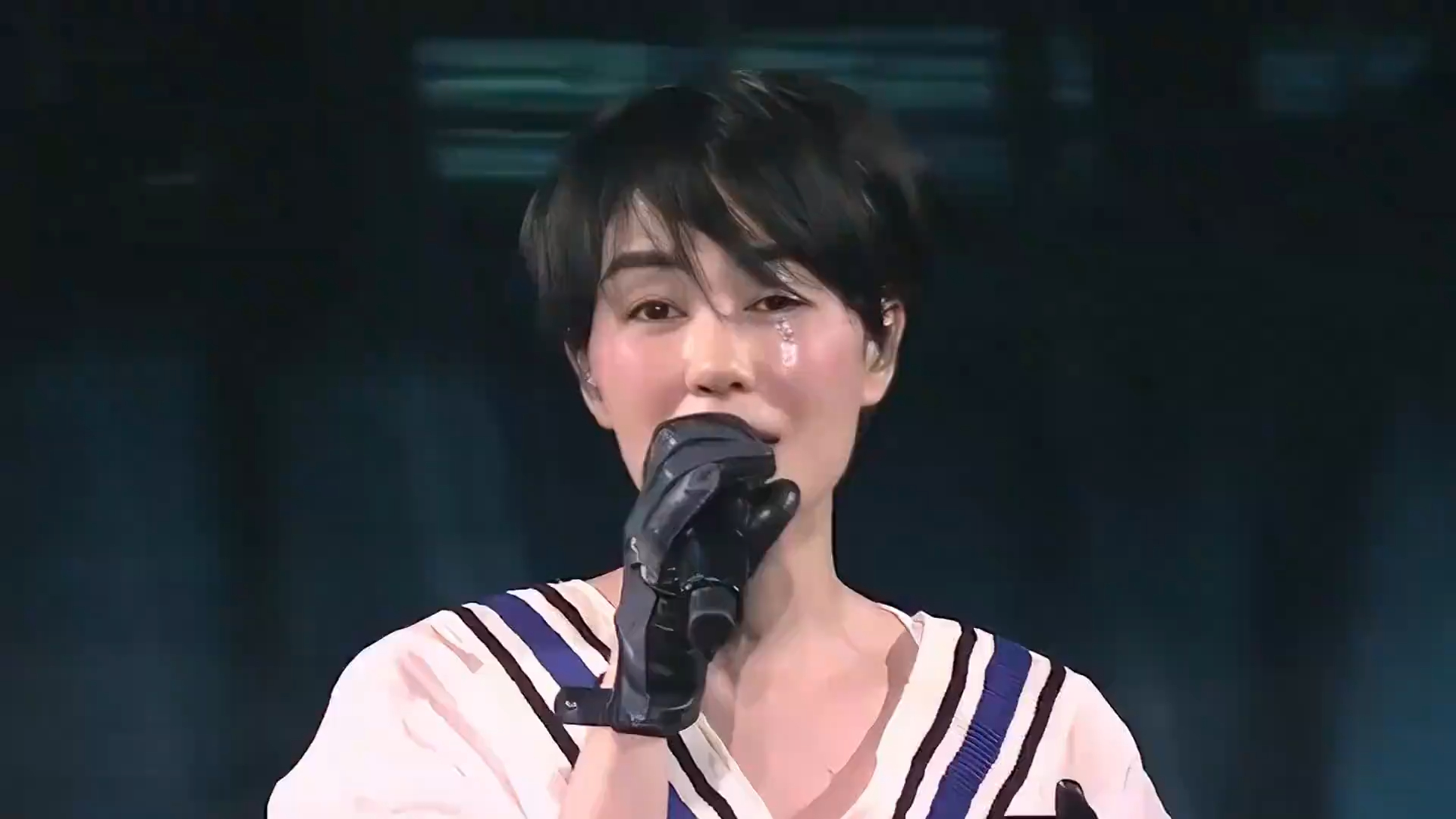 今天一口气带你听完十二首前奏无敌的神曲 哪一首是你心中天花板_腾讯新闻