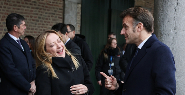 马克龙和梅洛尼“吵起来了”缩略图