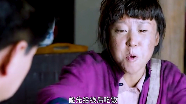 老板狗眼看人低，瞧不起吃羊肉的女乞丐，谁料她身份不一般_腾讯新闻