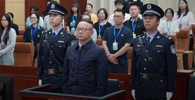 非法收受财物2.71亿余元 王勇一审被判死缓_腾讯新闻