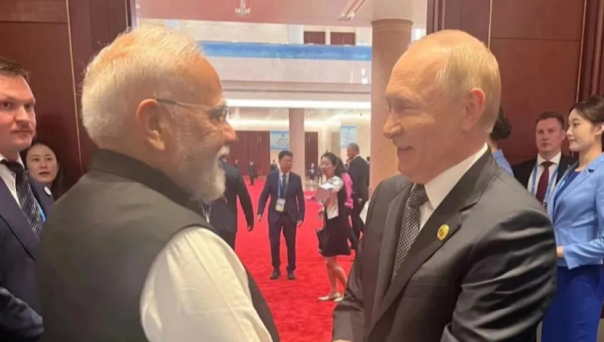 Xi Meets World Leaders at SCO; U.S.-China-India Relations; Japan's Military Collaborations; U.S. Plans for Gaza; Russia's Ambitions in Ukraine; Anti-Japanese War Anniversary; China's EV Strategy