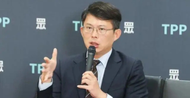 黄国昌：民众党团将正式提案弹劾赖清德缩略图