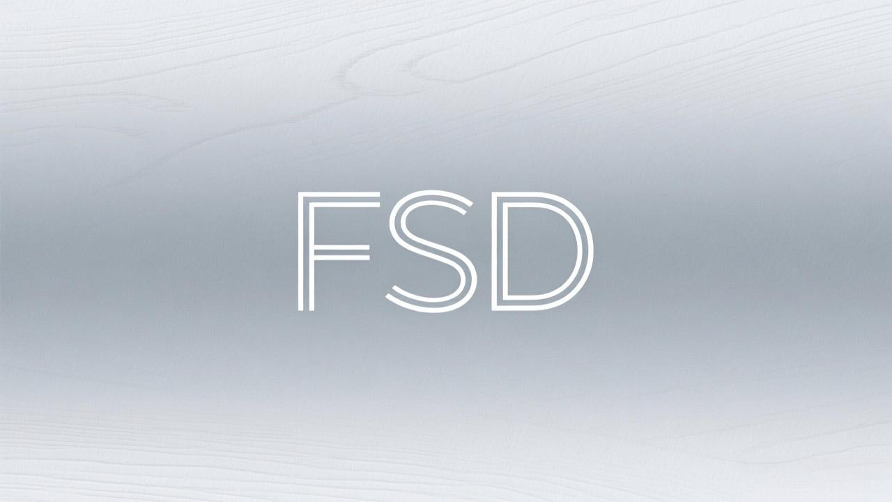 全网泪目：远程控制FSD，上演生死时速300秒_腾讯新闻