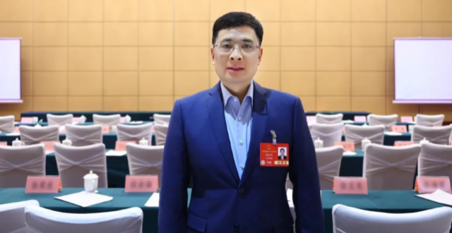 对话海尔集团董事局主席兼CEO周云杰：开通账号不是为了成为网红｜两会企业家访谈_腾讯新闻