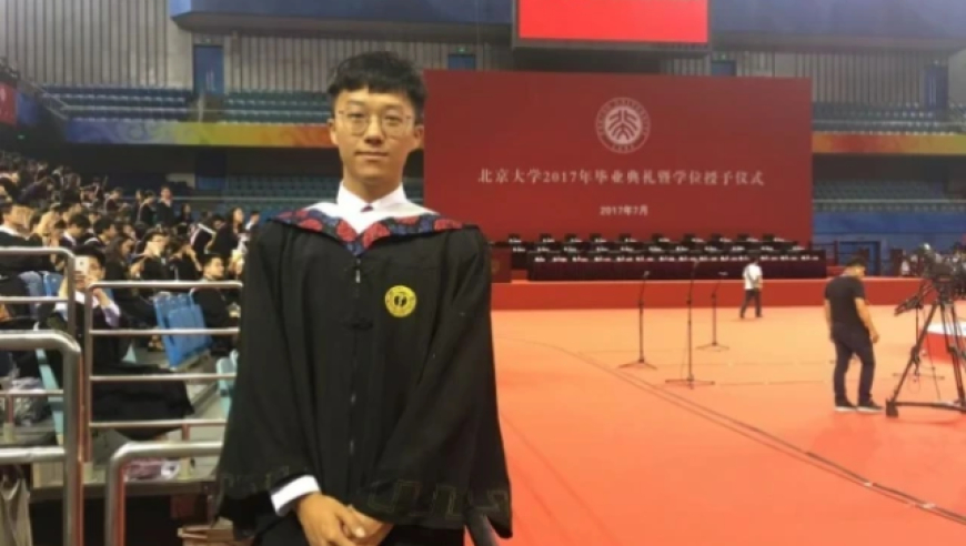 北大毕业生转行做正骨师，被踢出班级群，现已接到母校“学院群”邀请