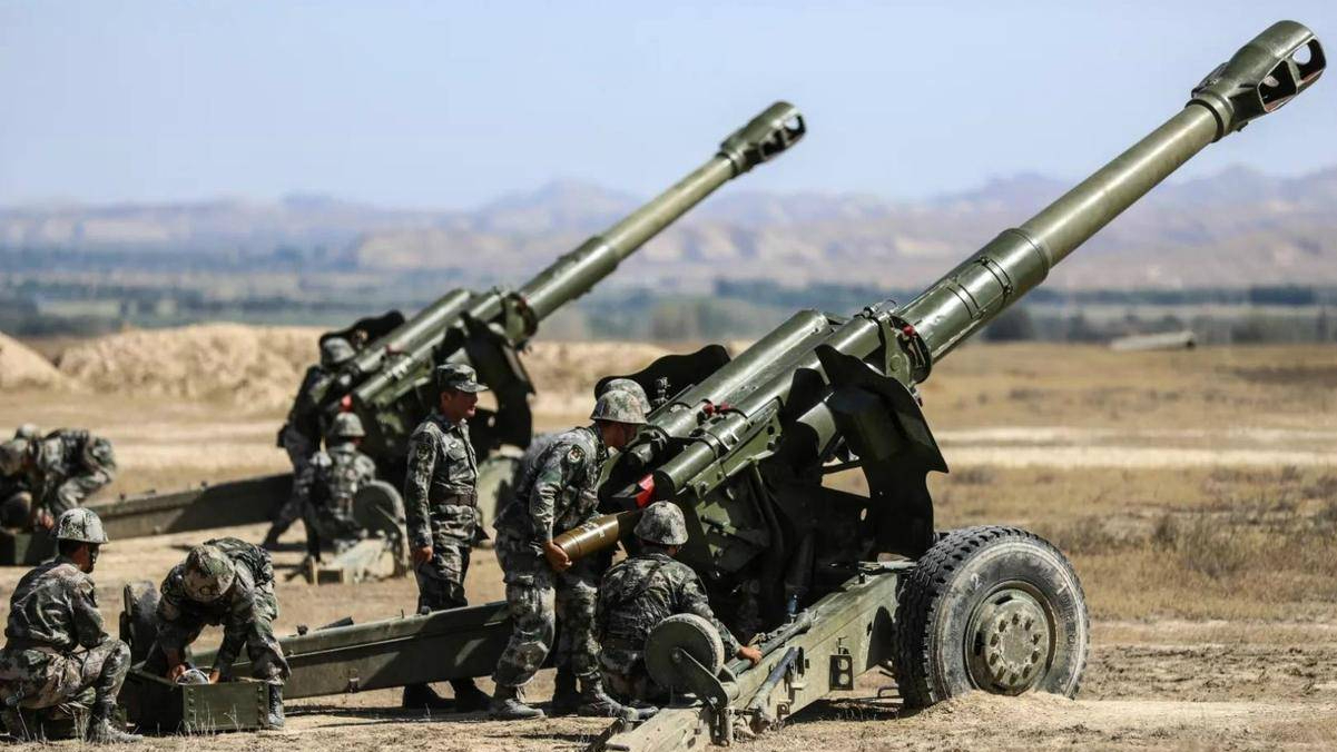 全军最爽的兵种！动动手指就能消灭数万大军，中国炮兵到底有多神？_腾讯新闻