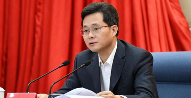 “财政老兵”蓝佛安接替刘昆出任财政部长，被外界认为是专家型干部_腾讯新闻