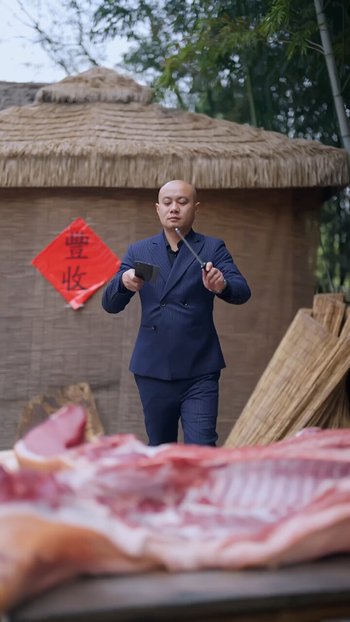 过年了，杀头年猪，大家简简单单的热闹一下_腾讯新闻