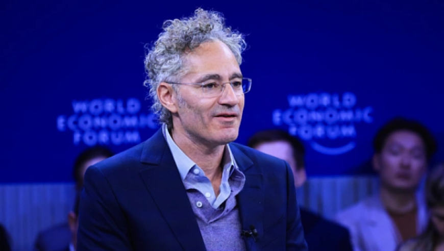 Palantir CEO怒怼模型厂：卖Token是收“AI税”，软件公司最先被打残