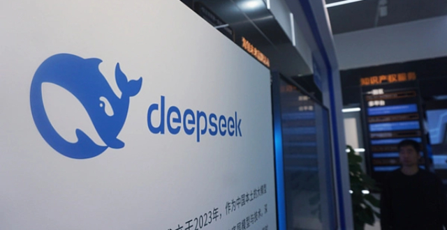 DeepSeek年化营收逼近5亿美元，最早2027年上市_腾讯新闻