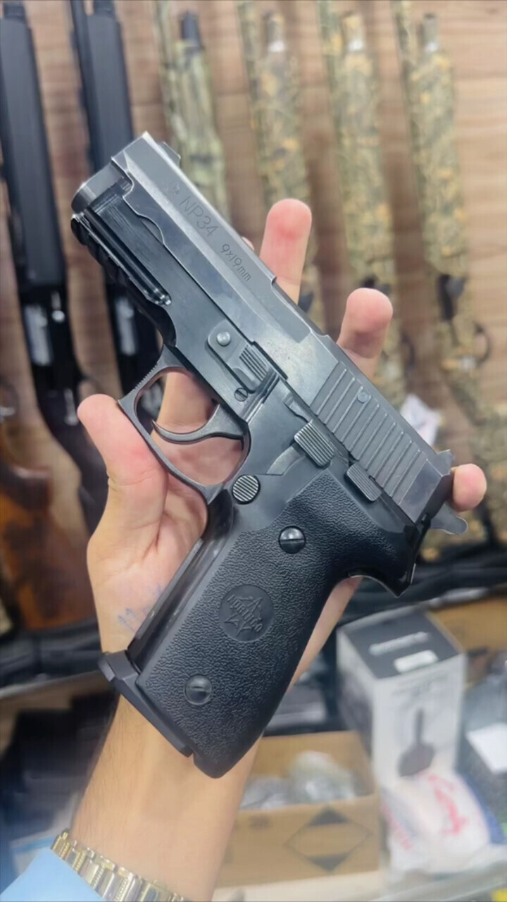 北方工业NP34半自动 仿制西格绍尔P228 设计强调可靠性和易维护_腾讯新闻