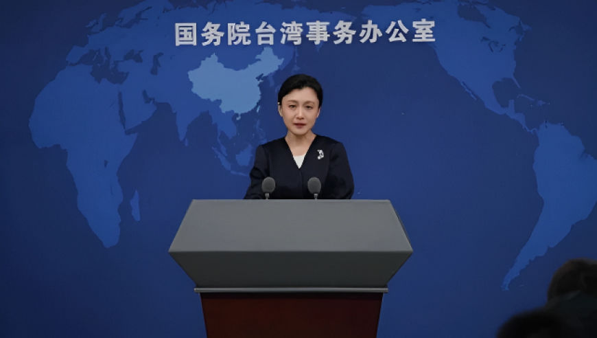 妈妈买饭把2岁儿子绑床上，问其原因哭着说：怕摔下来