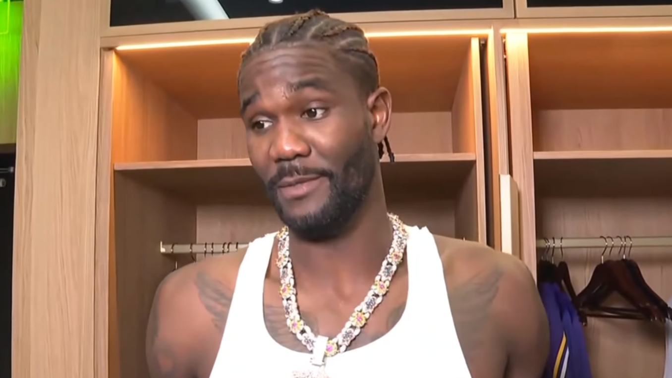 NBA采访 | 艾顿回应膝盖受伤：就是有点轻微扭伤 赛后冰敷已经没事了_腾讯新闻