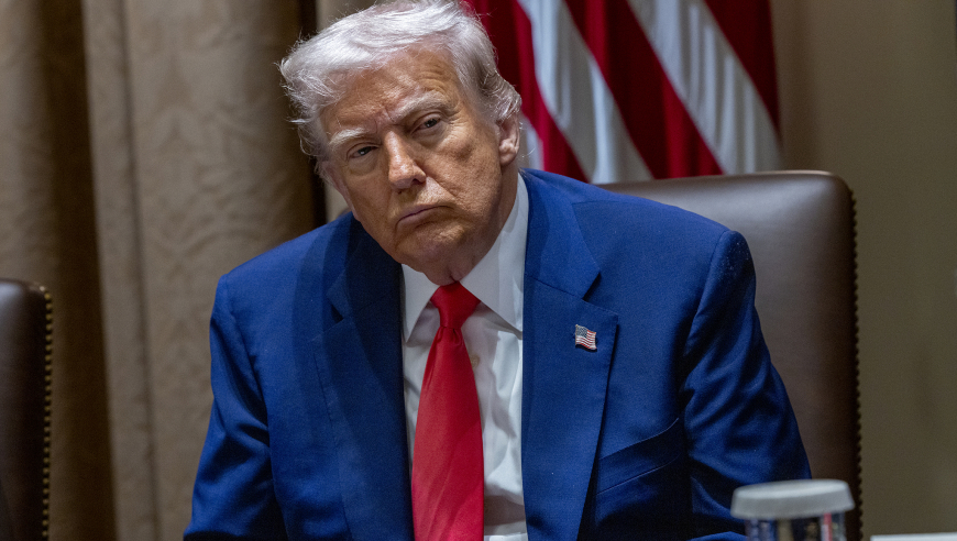 特朗普出现“离谱”口误