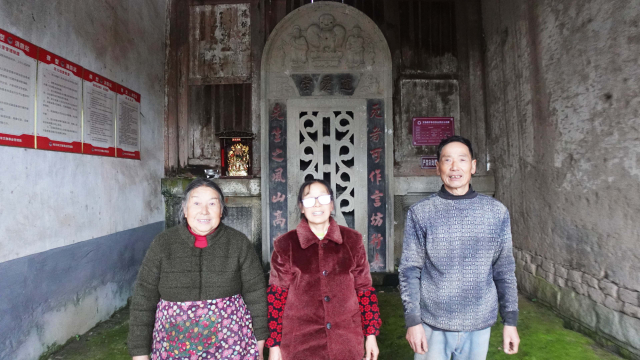 实拍中国最后的碑屋，人坟同屋90年日夜相伴，揭开人鬼同屋的秘密_腾讯新闻