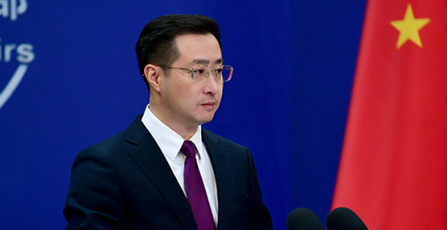 中国是否正在东海、南海、台湾海峡等海域集结大量海军和海警舰艇？外交部回应缩略图