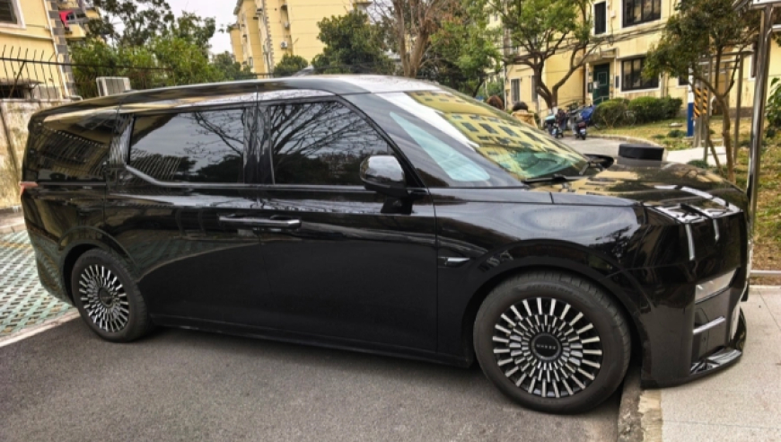 遥控未发，车已前行！极氪车主亲历失控一幕