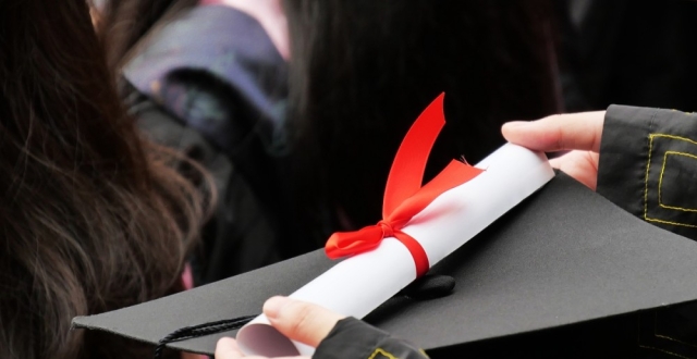 为什么延毕的大学生越来越多？延毕等来的可能是更糟糕的结果_腾讯新闻