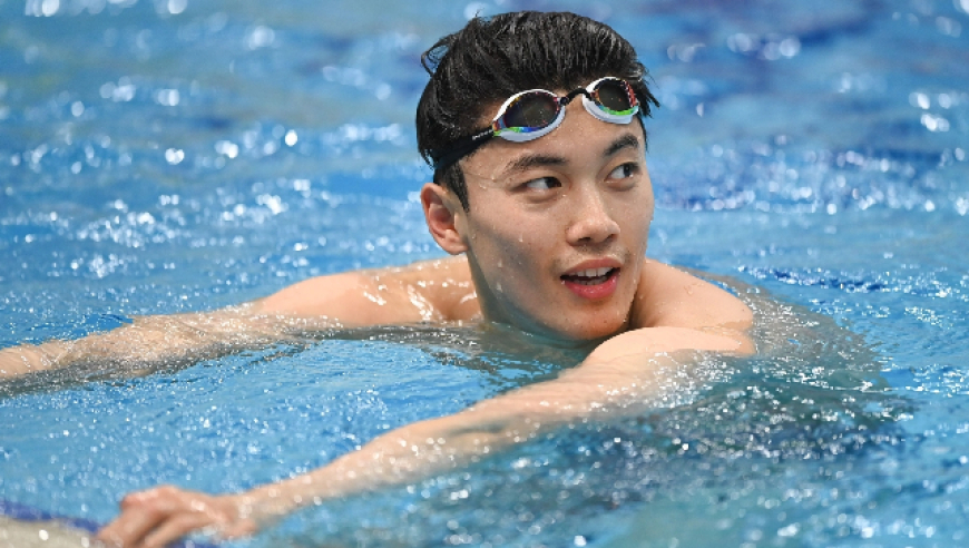 7万|02:46新京报我们视频4评论2023-09-27中国游泳队历来出帅哥美女