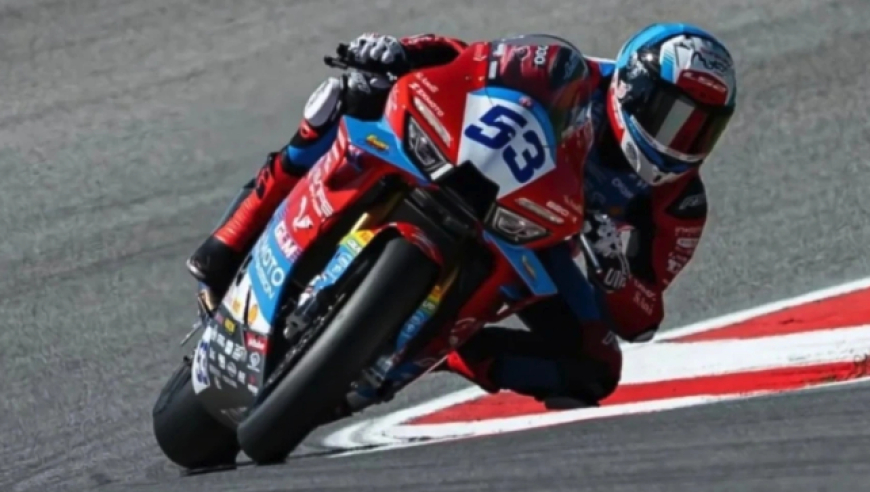 激烈争夺！最后时刻压线被罚！WSBK荷兰站：张雪机车从第三变第四