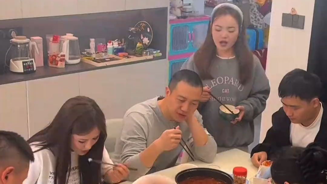 “得妻如此，夫复何求”_腾讯新闻