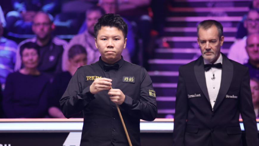 英锦赛：多局逆转，周跃龙首胜奥沙利文！中国创纪录7人晋级16强