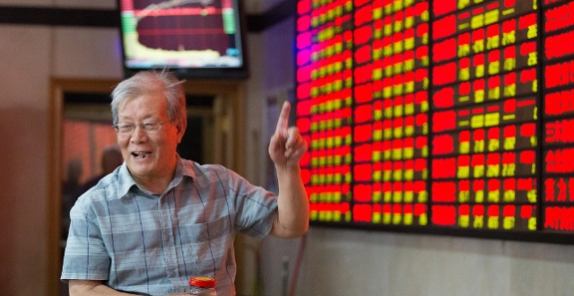 A股午评：三大指数早盘冲高回落后，又再度震荡拉升，沪指涨0.38%_腾讯新闻