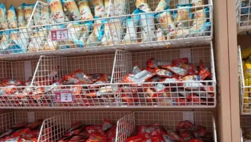1元干脆面、2元薯片、3元核桃仁，年轻人都流行到奶茶店“进货”吗？