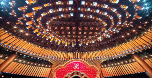 春晚要来了！中央广播电视总台《2025年春节联欢晚会》完成首次彩排_腾讯新闻