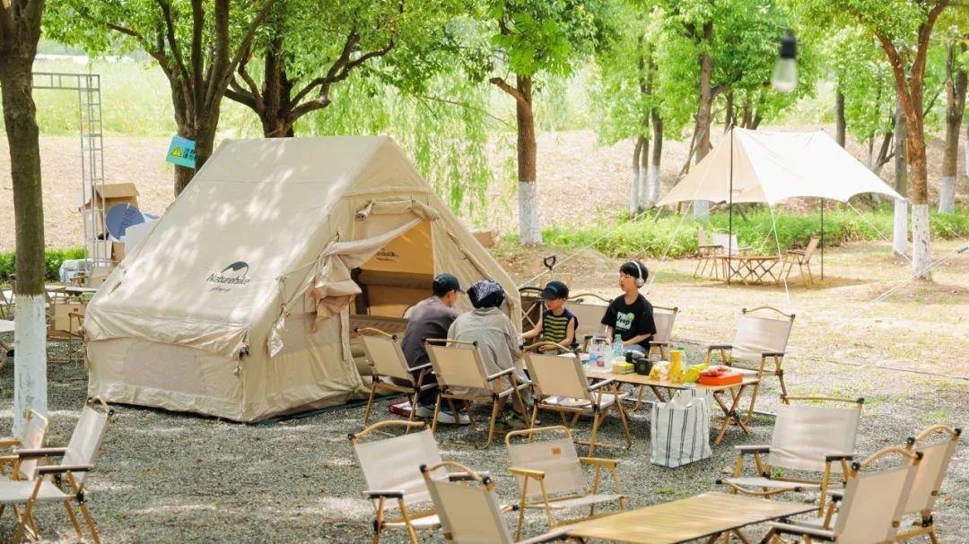 潮闻体验官：200亩“运动潮玩乌托邦” 这个“五一”来这嗨_腾讯新闻