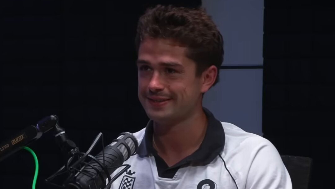 谷歌AI Studio负责人：未来99%软件带AI，我们100%专注做AI应用_腾讯新闻